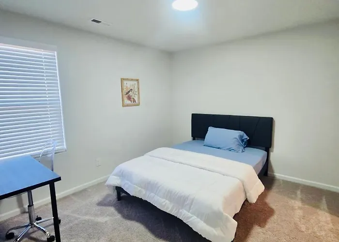 Luxury Living! Peaceful,comfort And Spacious * Winston-Salem