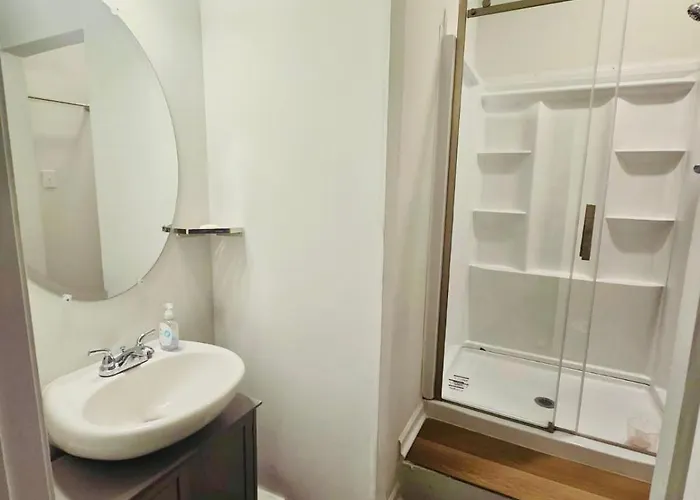 Luxury Living! Peaceful,comfort And Spacious